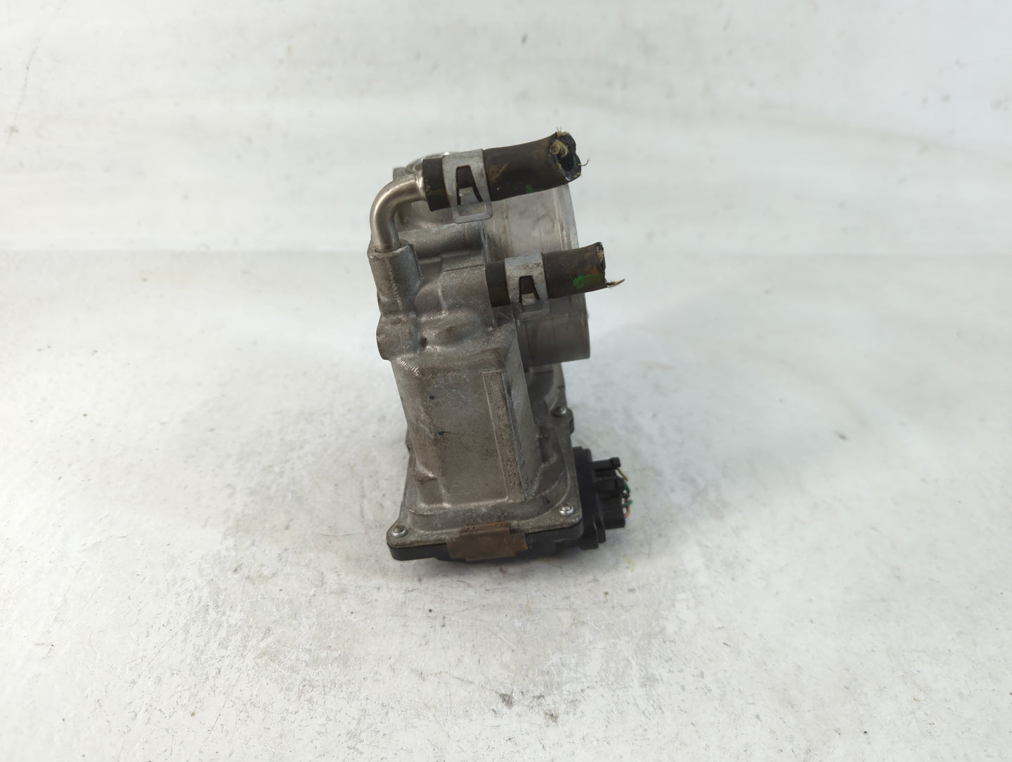2013-2018 Nissan Altima Throttle Body P/N:3TA60-01 A Fits Fits 2013 2014 2015 2016 2017 2018 2019 2020 OEM Used Auto Parts -