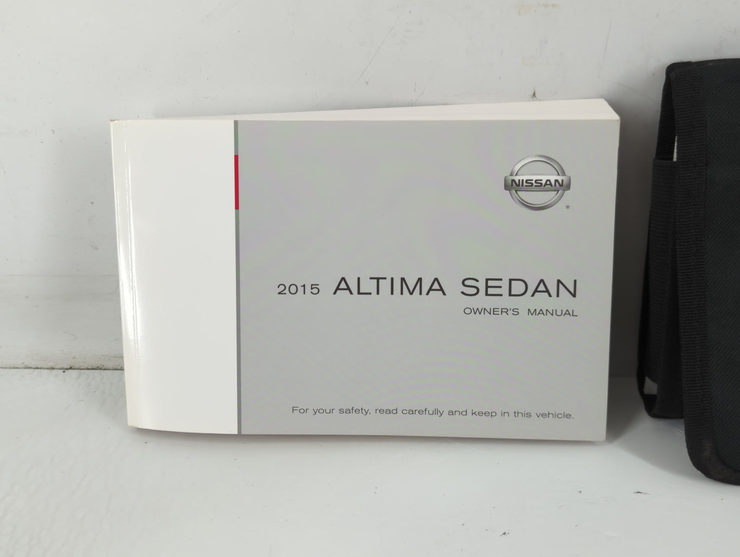 2015 Nissan Altima Owners Manual Book Guide P/N:OM15EA OL33U4 OEM Used Auto Parts - Oemusedautoparts1.com