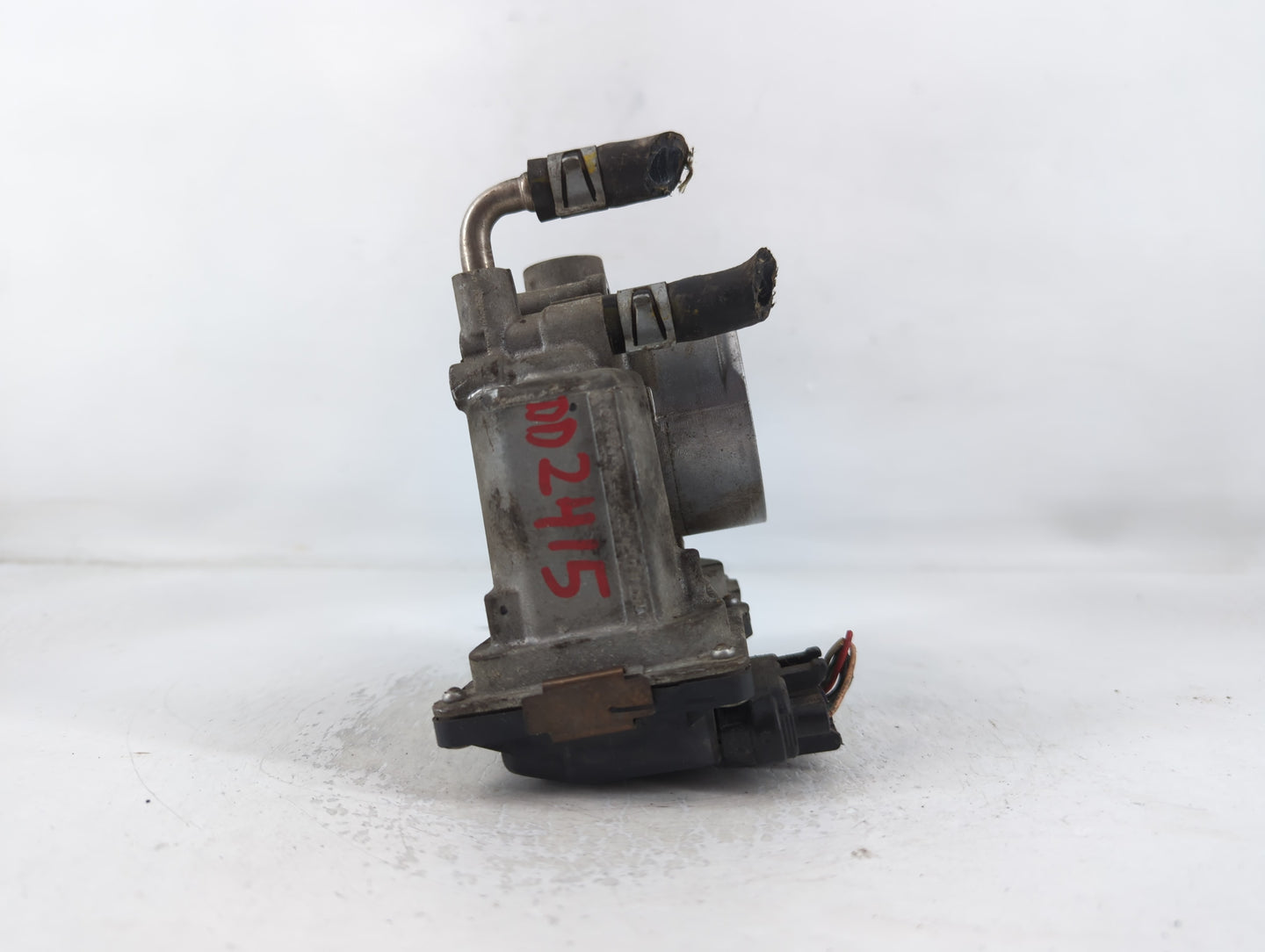 2013-2018 Nissan Altima Throttle Body P/N:3TA60-01 A Fits Fits 2013 2014 2015 2016 2017 2018 2019 2020 OEM Used Auto Parts -