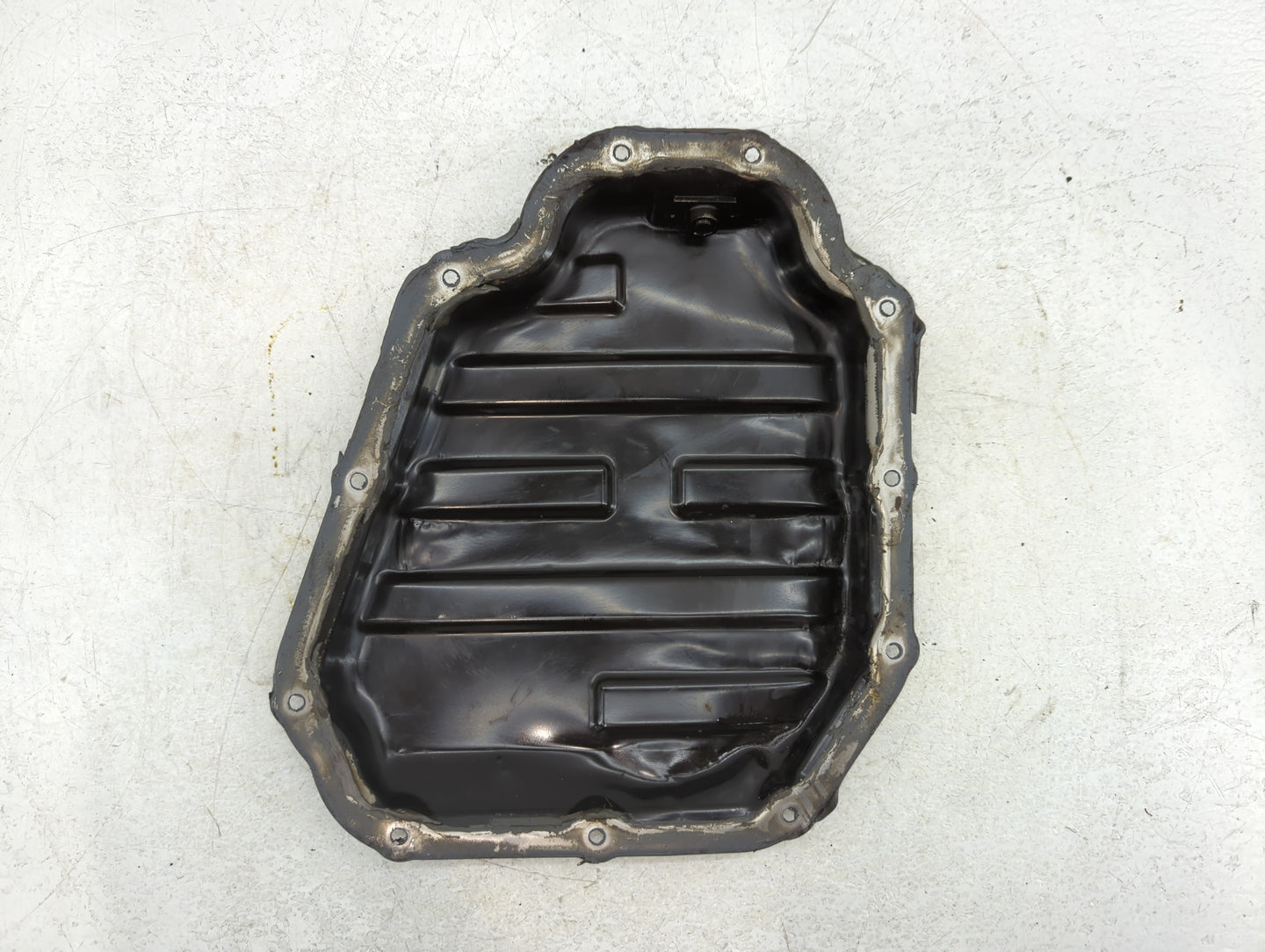 2013-2018 Nissan Altima Engine Oil Pan Fits Fits 2013 2014 2015 2016 2017 2018 2019 2020 OEM Used Auto Parts - Oemusedautopa