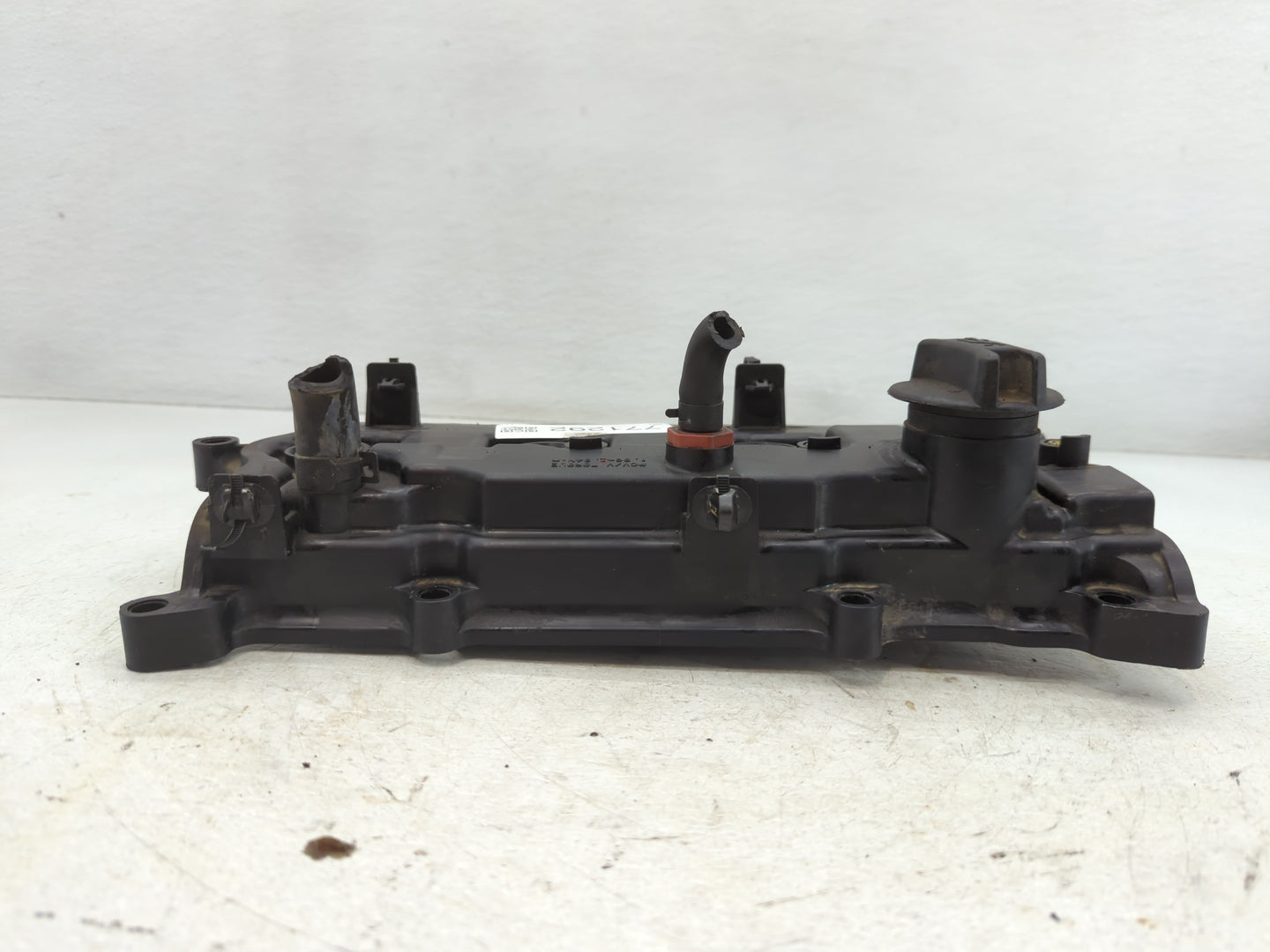 2015 Nissan Altima Driver Left Cylinder Head Valve Cover P/N:246414 Fits OEM Used Auto Parts - Oemusedautoparts1.com