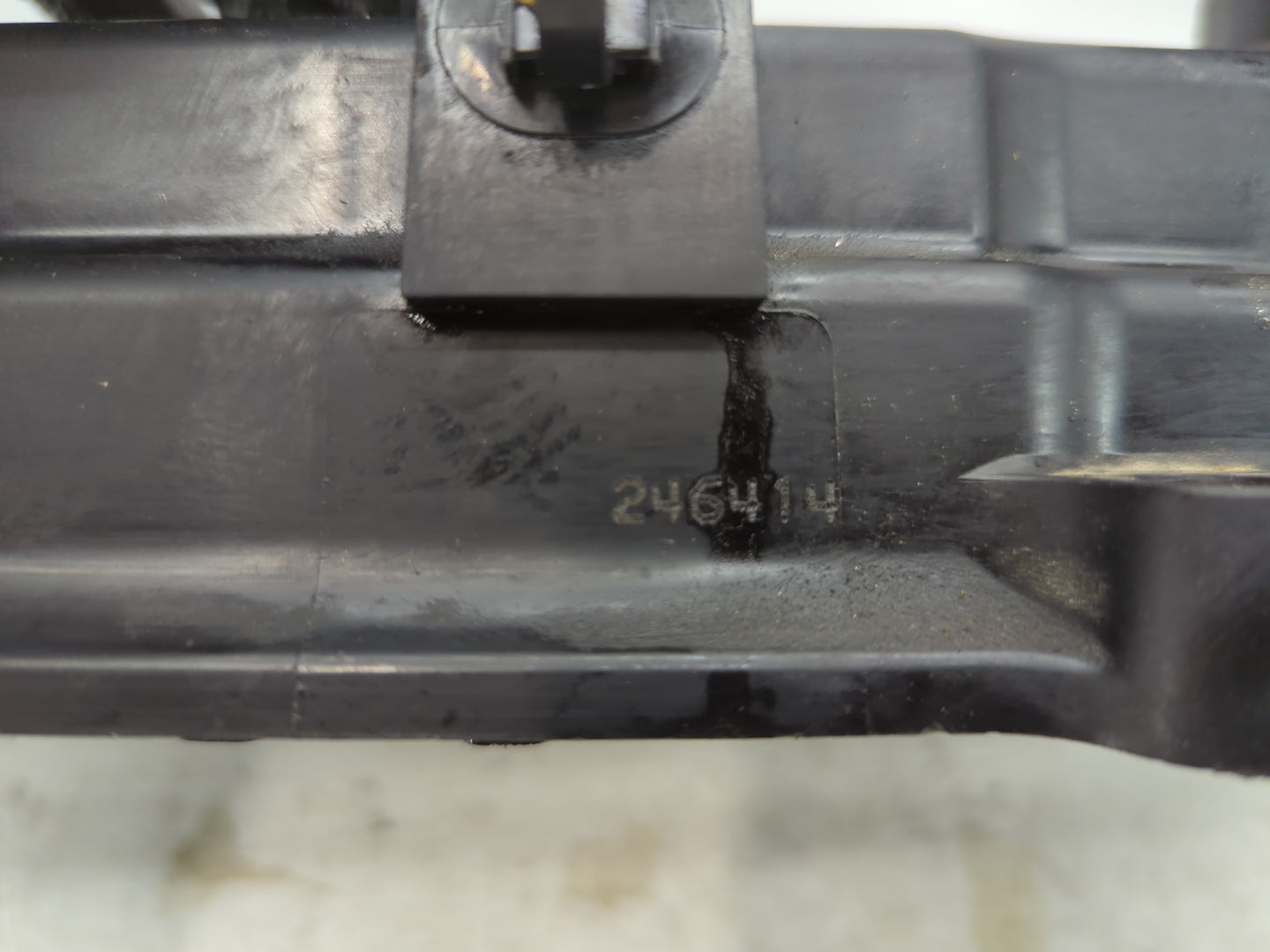 2015 Nissan Altima Driver Left Cylinder Head Valve Cover P/N:246414 Fits OEM Used Auto Parts - Oemusedautoparts1.com
