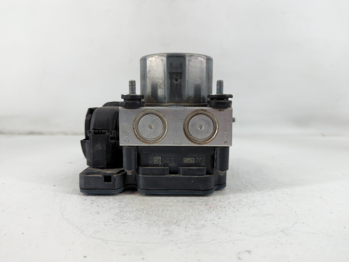 2015 Nissan Altima ABS Pump Control Module Replacement P/N:47660 9HM0A Fits OEM Used Auto Parts - Oemusedautoparts1.com