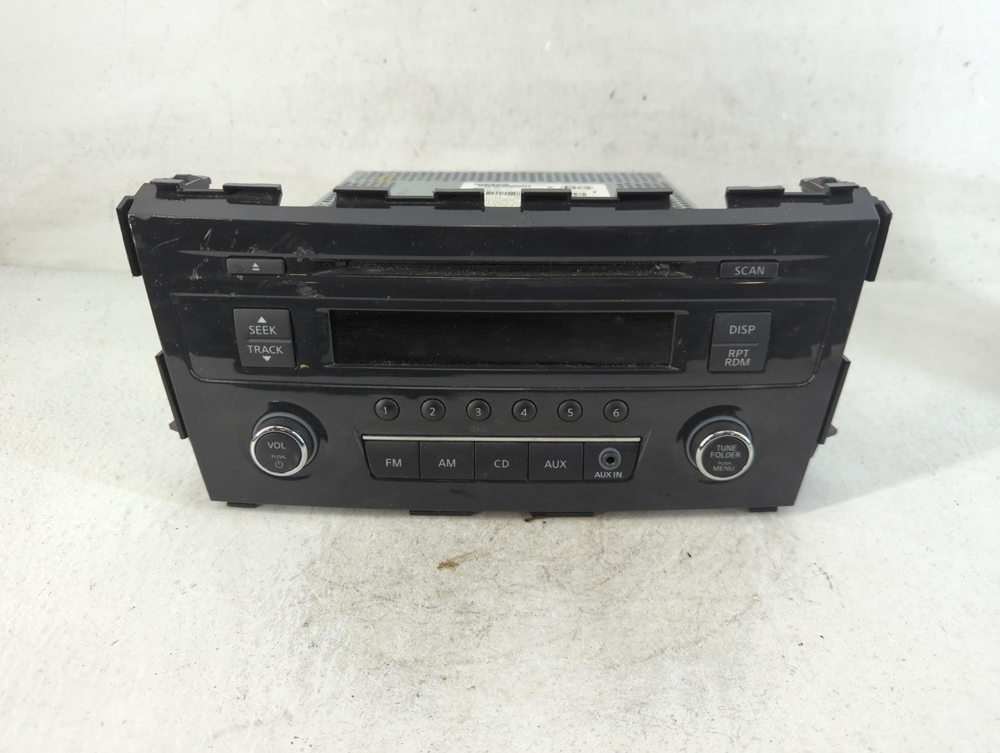2013-2015 Nissan Altima Radio AM FM Cd Player Receiver Replacement P/N:28185 3TB0G Fits Fits 2013 2014 2015 OEM Used Auto Pa