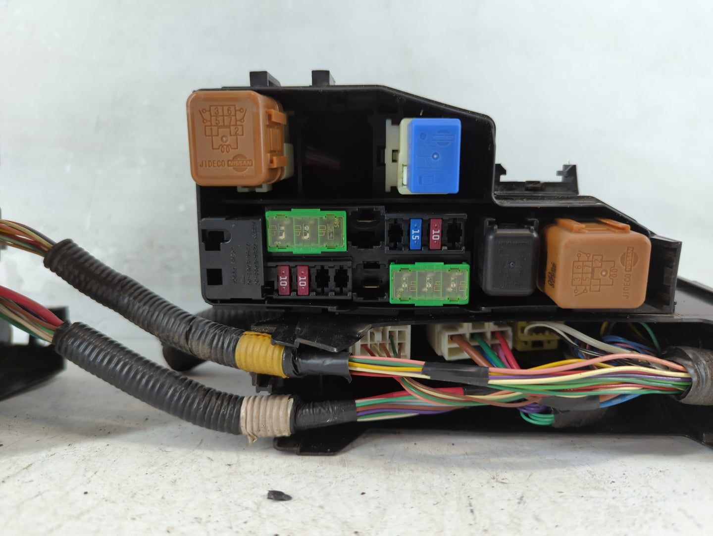 2015 Nissan Altima Fusebox Fuse Box Panel Relay Module P/N:7254-5763-30 150130, 44160053X6 Fits OEM Used Auto Parts - Oemuse
