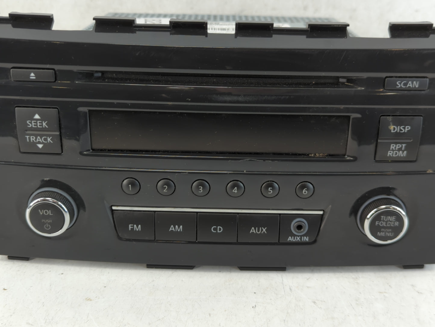 2013-2015 Nissan Altima Radio AM FM Cd Player Receiver Replacement P/N:28185 3TB0G Fits Fits 2013 2014 2015 OEM Used Auto Pa