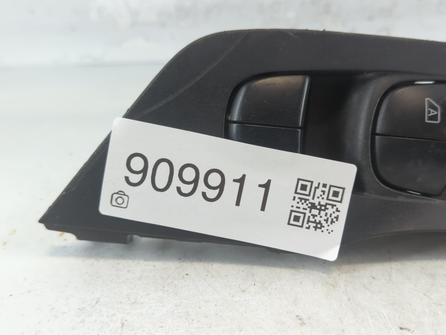 2013-2018 Nissan Altima Master Power Window Switch Replacement Driver Side Left P/N:25401 3TA5A Fits OEM Used Auto Parts - O
