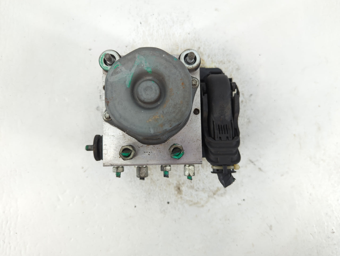 2015 Nissan Altima ABS Pump Control Module Replacement P/N:269 644 47660 9HM0A Fits OEM Used Auto Parts - Oemusedautoparts1.
