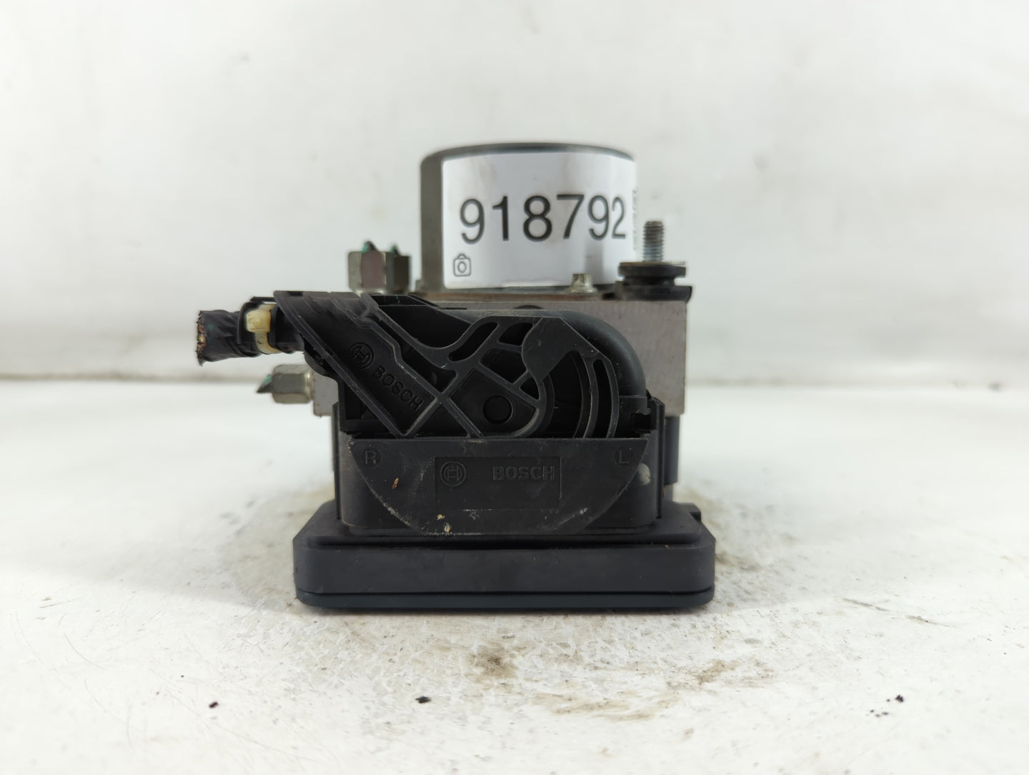 2015 Nissan Altima ABS Pump Control Module Replacement P/N:269 644 47660 9HM0A Fits OEM Used Auto Parts - Oemusedautoparts1.