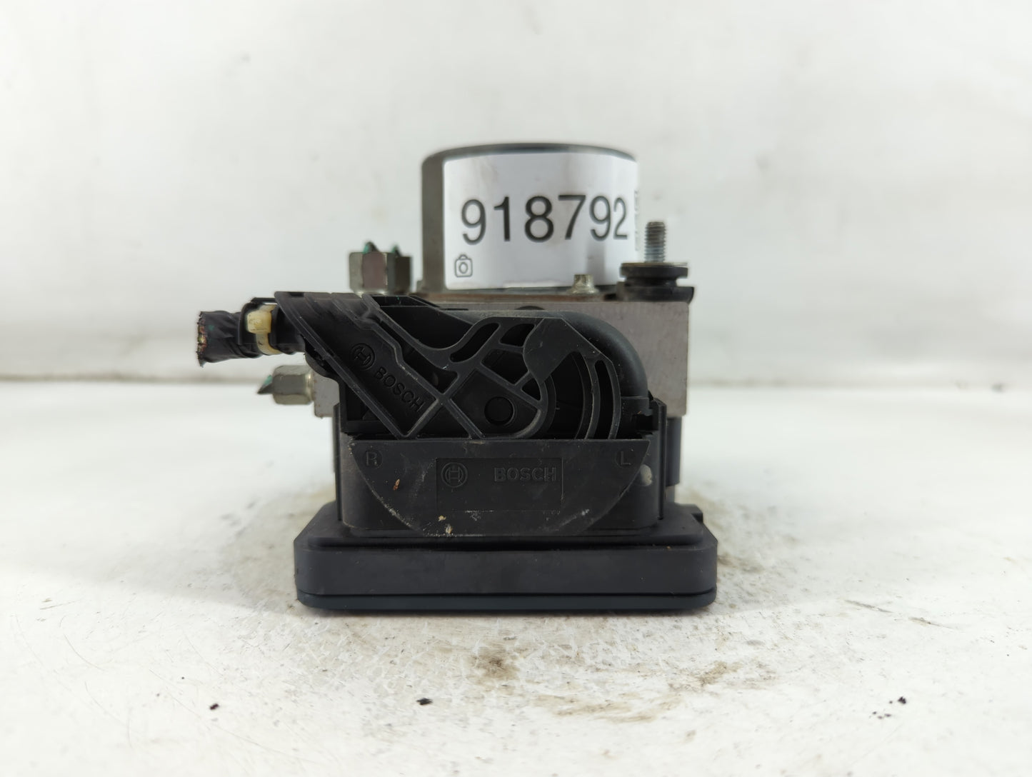2015 Nissan Altima ABS Pump Control Module Replacement P/N:269 644 47660 9HM0A Fits OEM Used Auto Parts - Oemusedautoparts1.