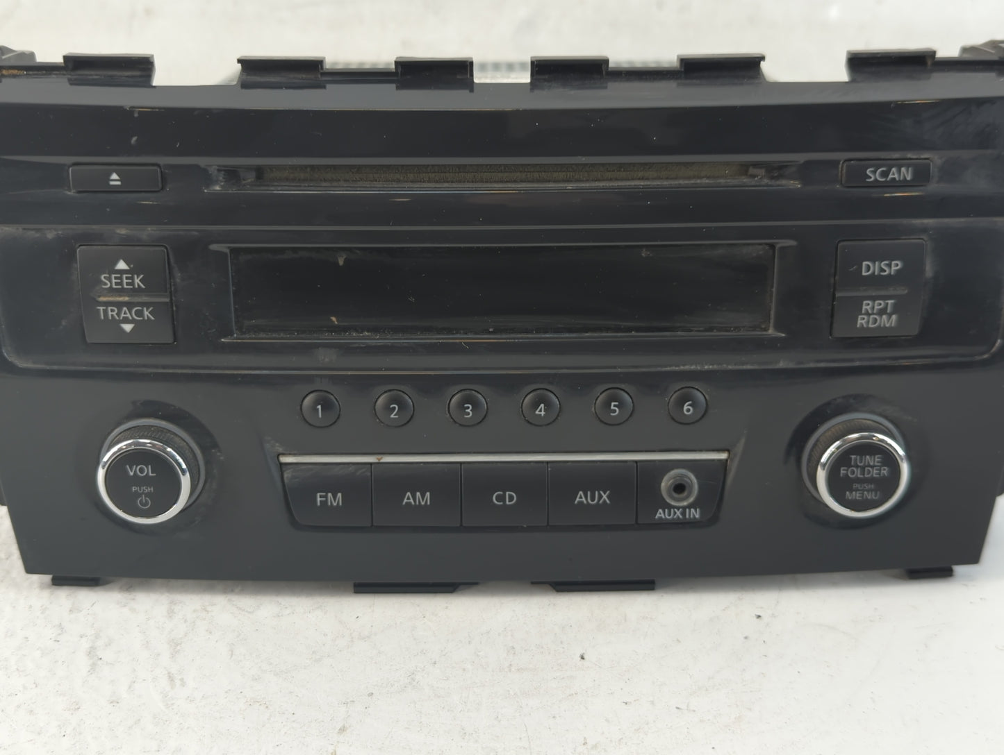 2013-2015 Nissan Altima Radio AM FM Cd Player Receiver Replacement P/N:28185 3TB0G Fits Fits 2013 2014 2015 OEM Used Auto Pa