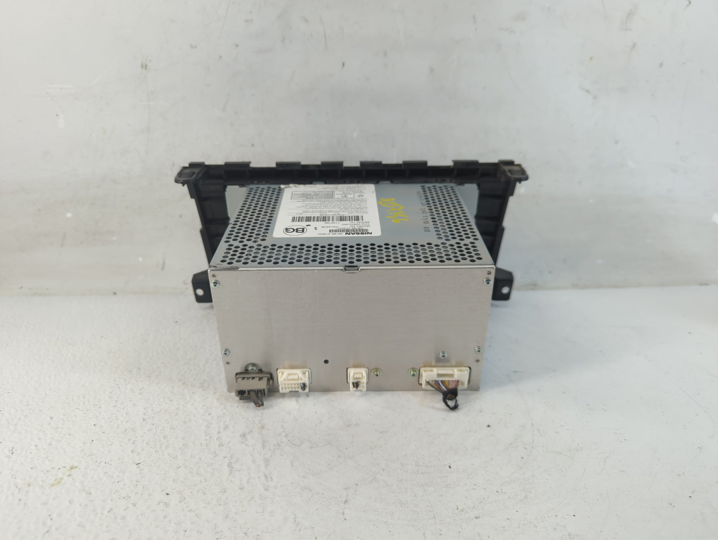 2013-2015 Nissan Altima Radio AM FM Cd Player Receiver Replacement P/N:28185 3TB0G Fits Fits 2013 2014 2015 OEM Used Auto Pa