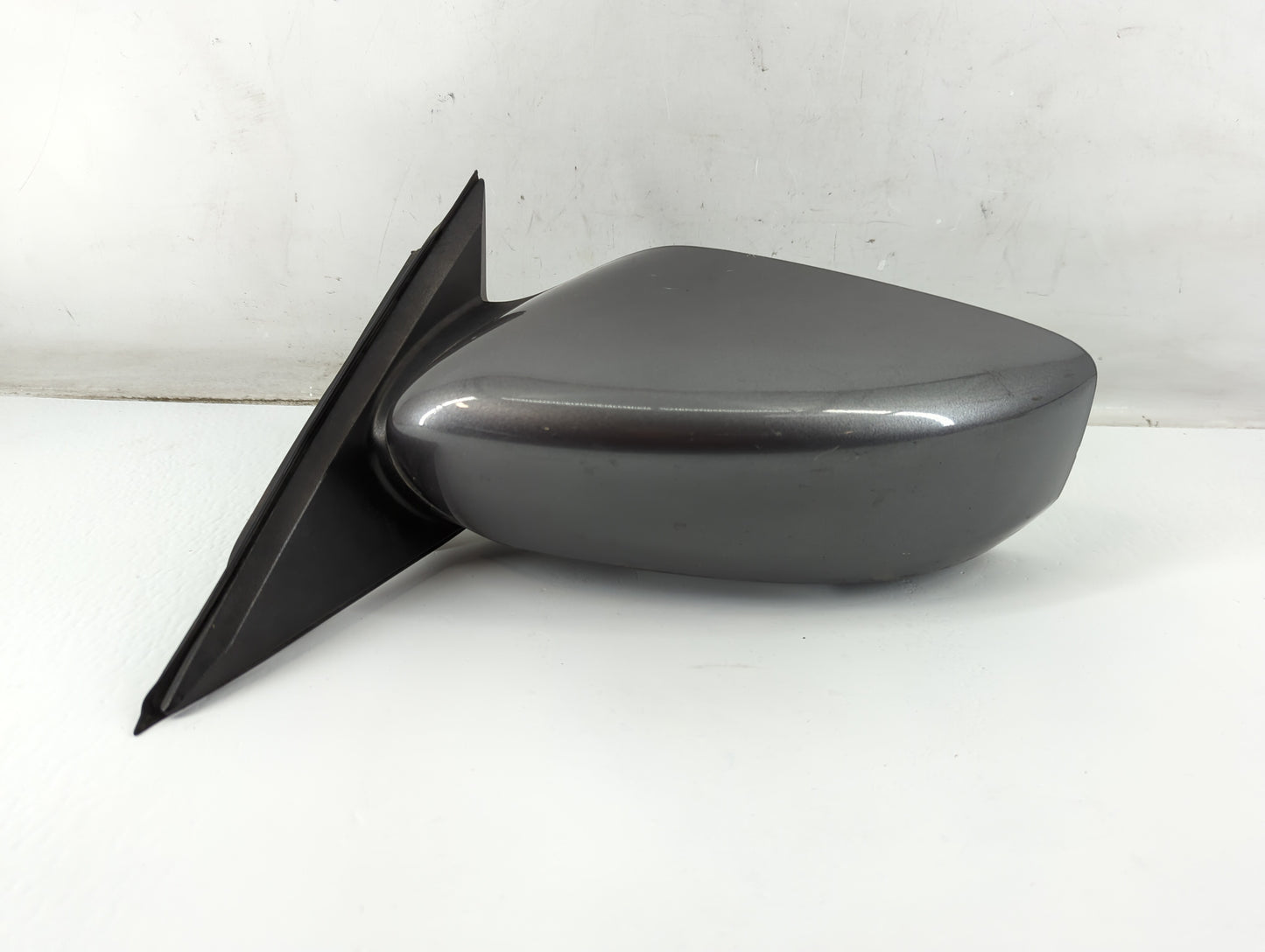2013-2018 Nissan Altima Driver Side View Mirror - Left Door Mirror OEM Used - Oemusedautoparts1.com