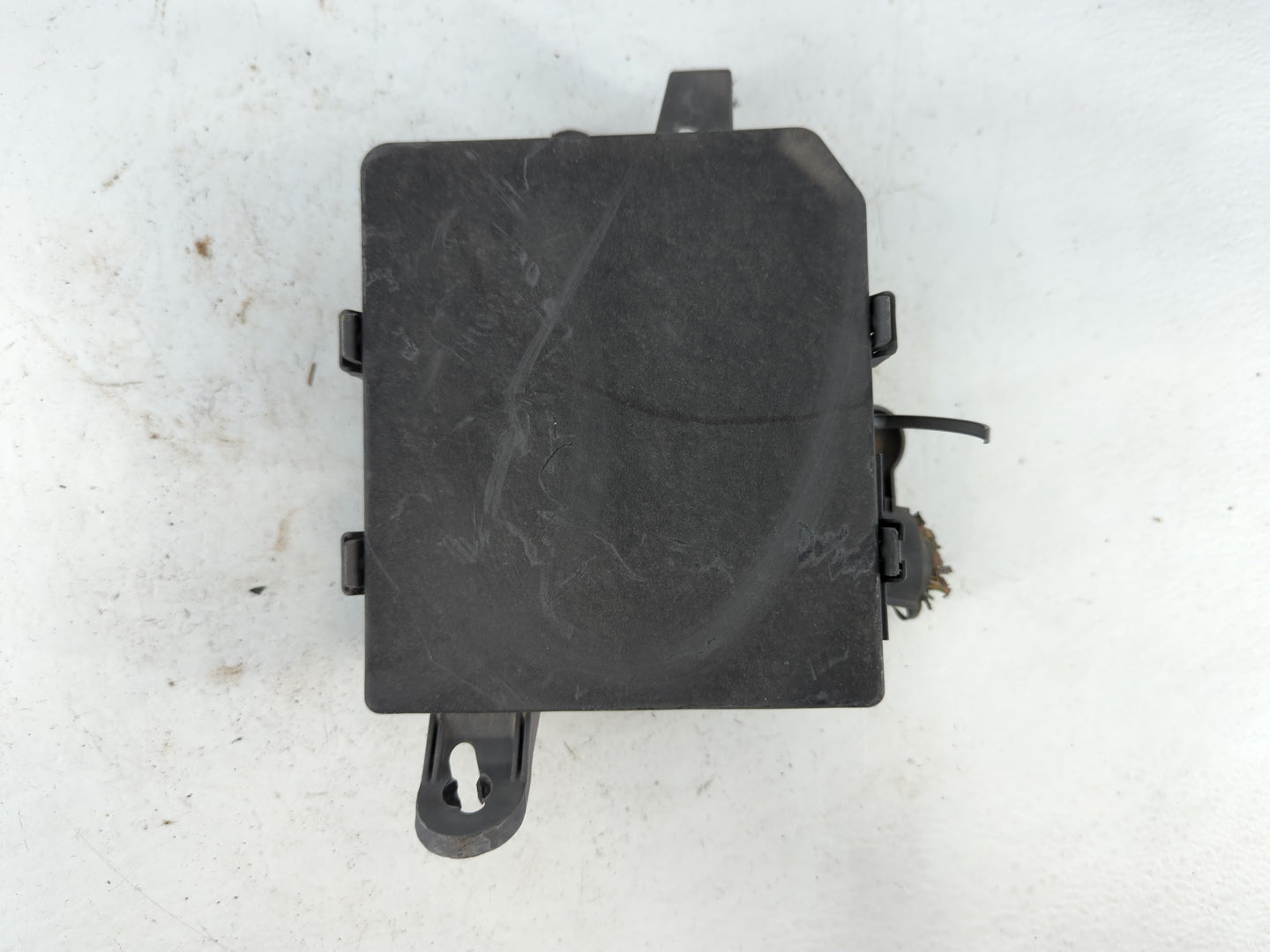 2015 Nissan Altima Fusebox Fuse Box Panel Relay Module P/N:3S0J00101 Fits OEM Used Auto Parts - Oemusedautoparts1.com