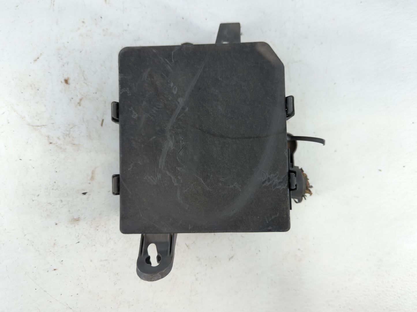 2015 Nissan Altima Fusebox Fuse Box Panel Relay Module P/N:3S0J00101 Fits OEM Used Auto Parts - Oemusedautoparts1.com