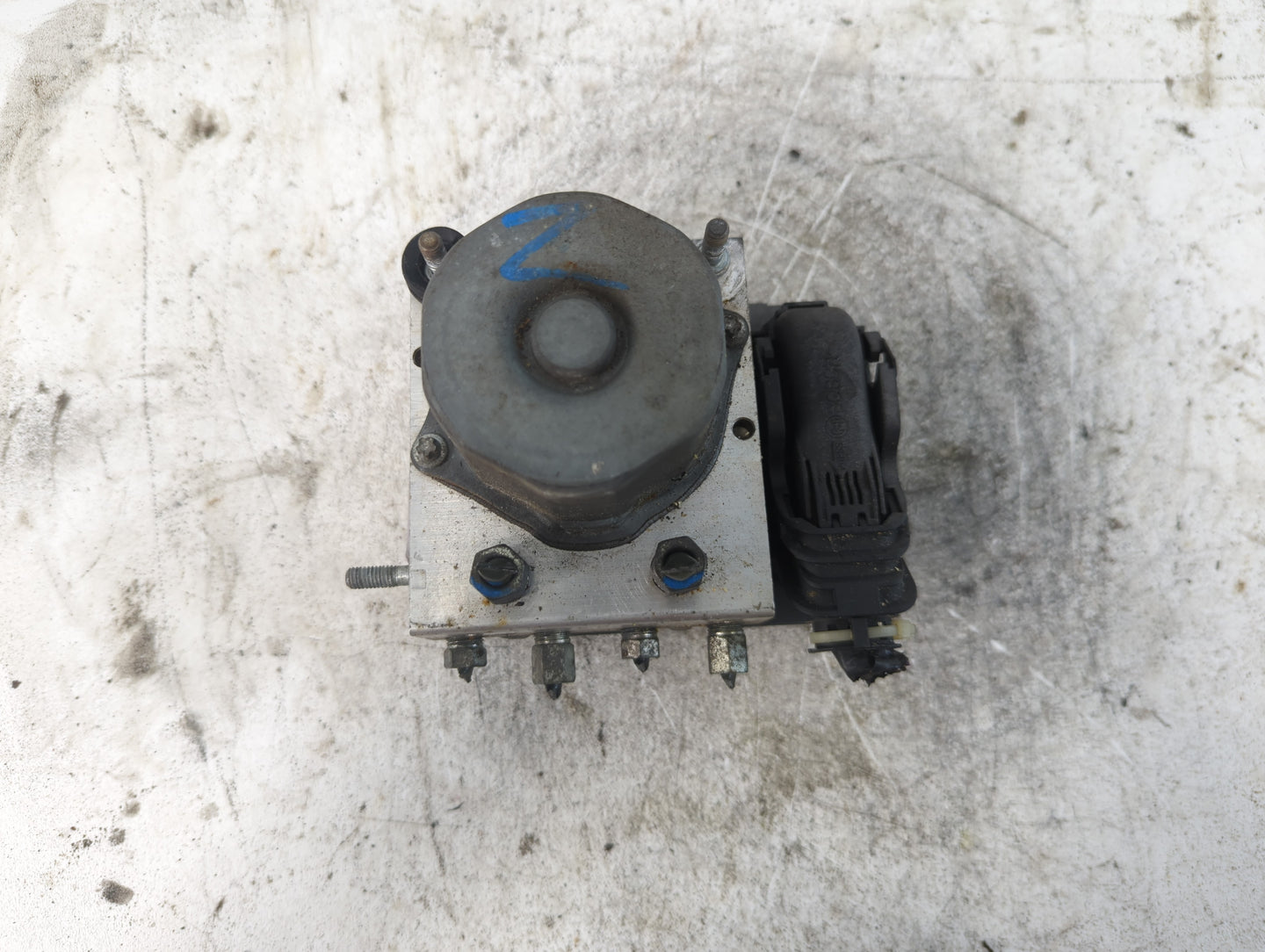 2015 Nissan Altima ABS Pump Control Module Replacement P/N:47660 9HM0A Fits OEM Used Auto Parts - Oemusedautoparts1.com