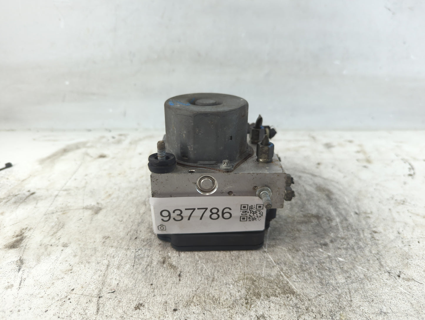 2015 Nissan Altima ABS Pump Control Module Replacement P/N:47660 9HM0A Fits OEM Used Auto Parts - Oemusedautoparts1.com