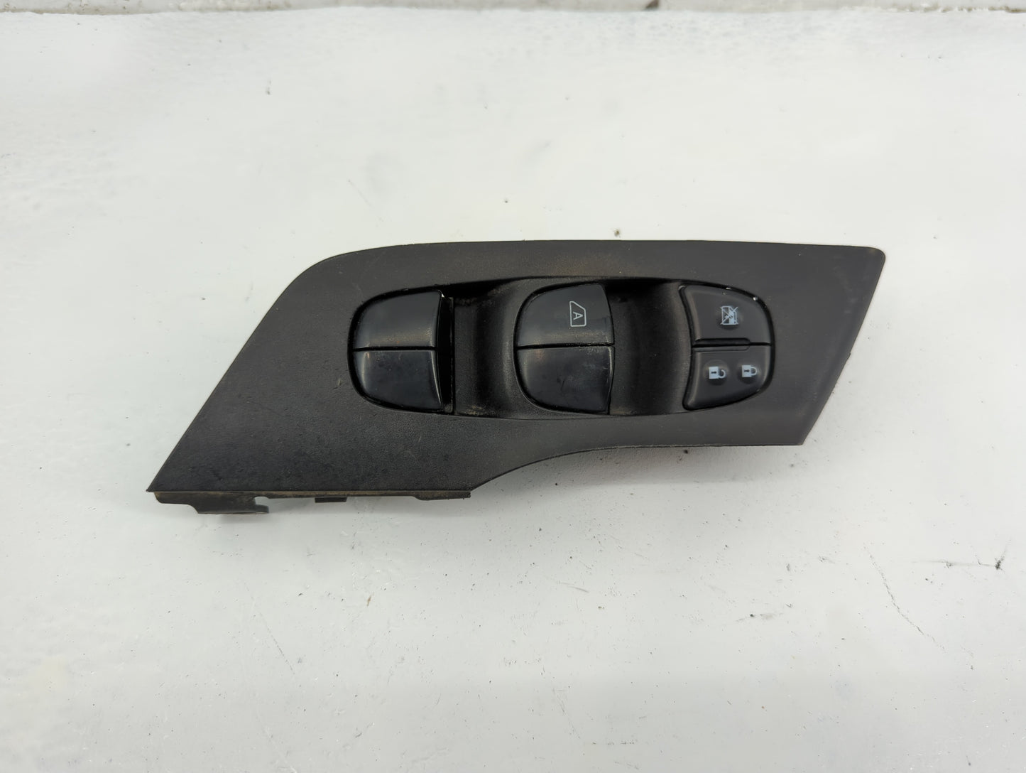 2015 Nissan Altima Master Power Window Switch Replacement Driver Side Left P/N:25401 3TA5A Fits OEM Used Auto Parts - Oemuse