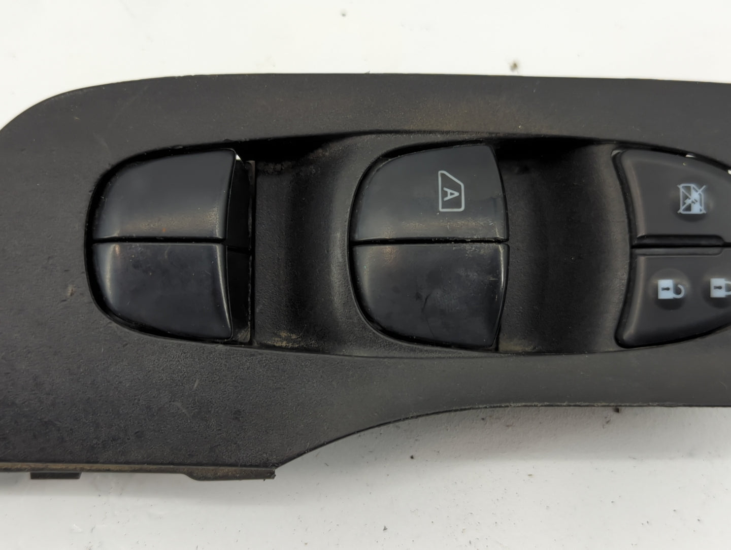 2015 Nissan Altima Master Power Window Switch Replacement Driver Side Left P/N:25401 3TA5A Fits OEM Used Auto Parts - Oemuse
