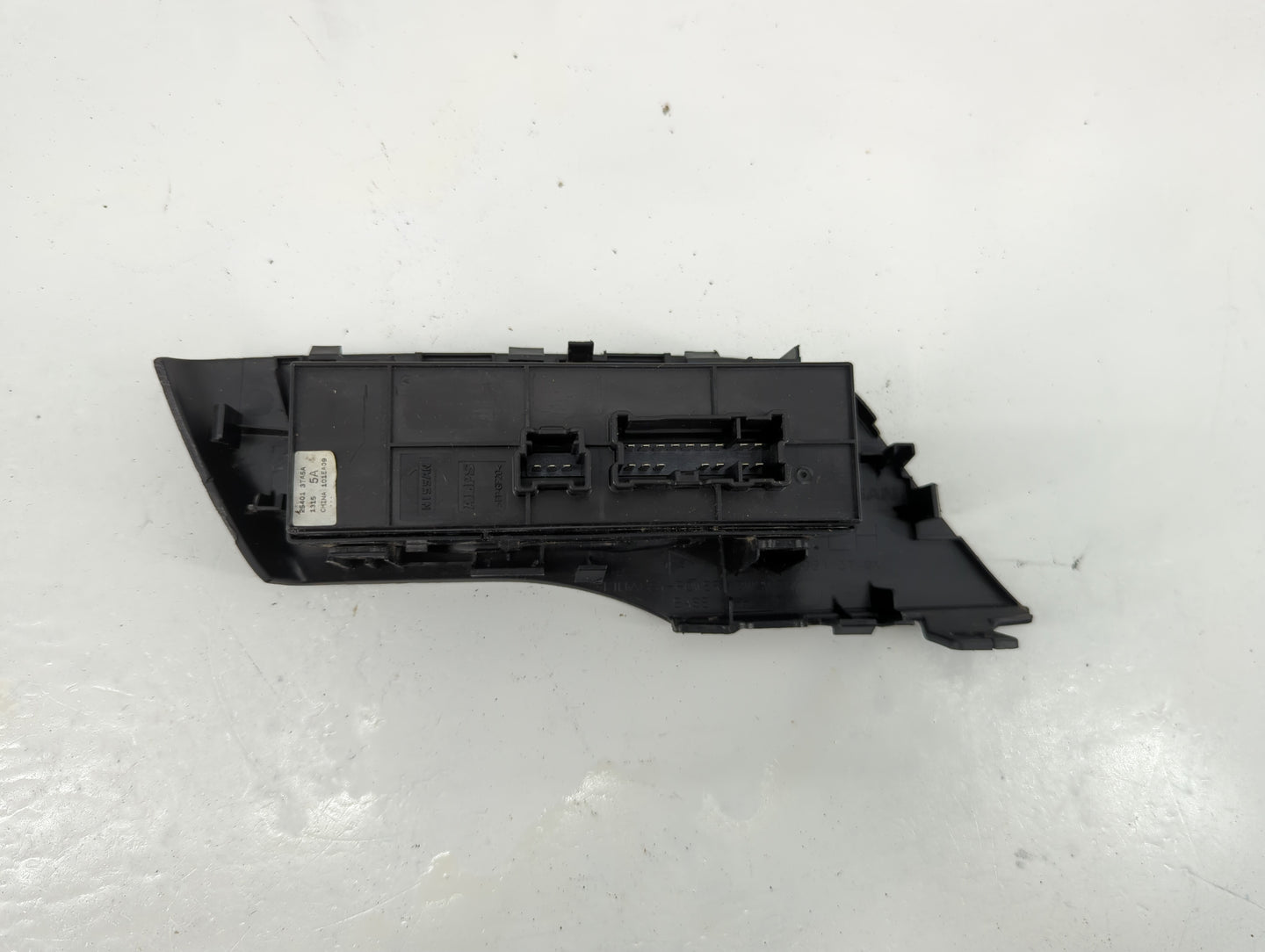 2015 Nissan Altima Master Power Window Switch Replacement Driver Side Left P/N:25401 3TA5A Fits OEM Used Auto Parts - Oemuse