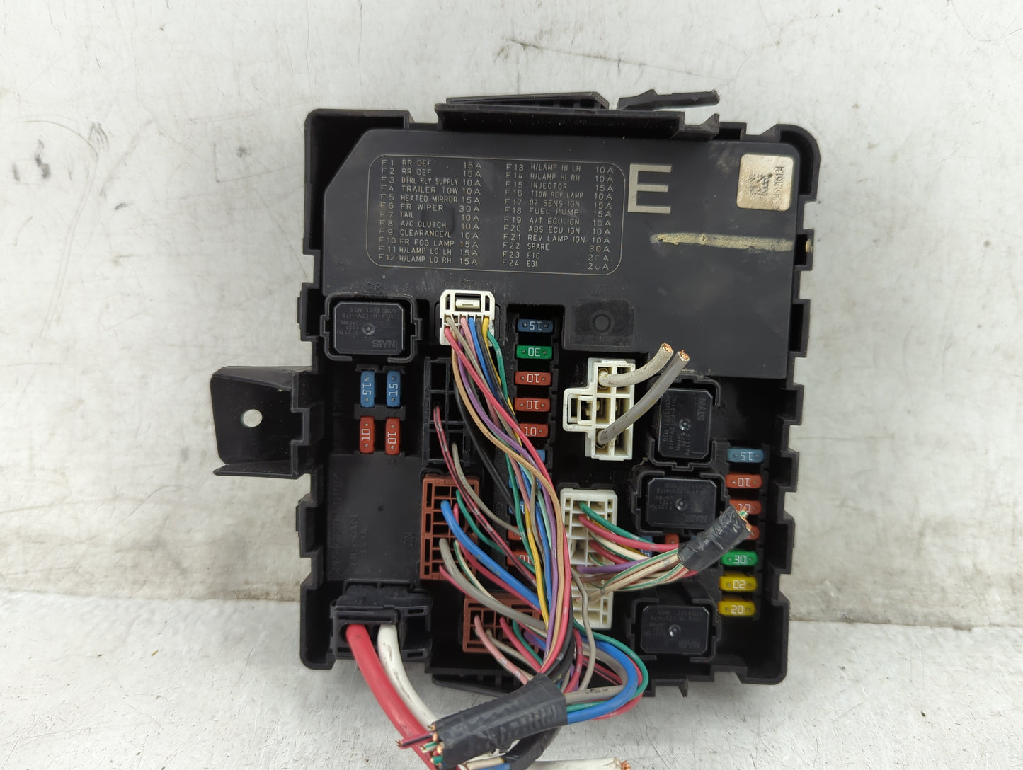 2012-2015 Nissan Armada Fusebox Fuse Box Panel Relay Module P/N:523542F06 Fits Fits 2012 2013 2014 2015 OEM Used Auto Parts 