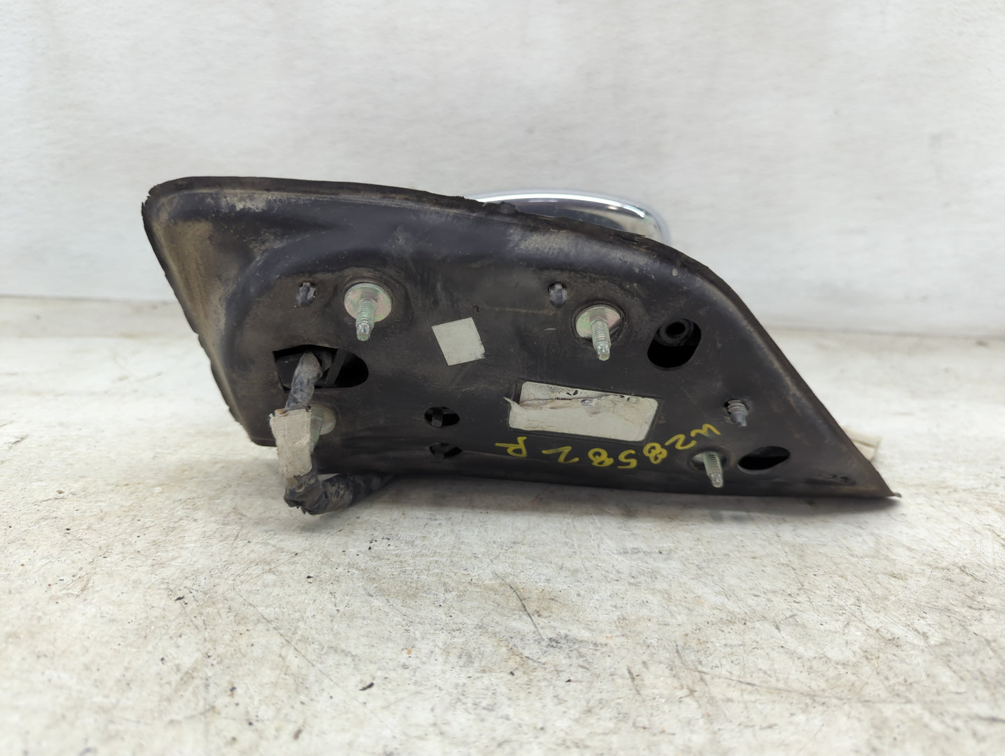 2009-2015 Nissan Armada Passenger Side View Mirror - Right Door Mirror OEM Used - Oemusedautoparts1.com
