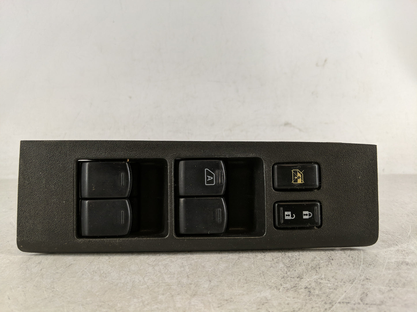 2007-2021 Nissan Frontier Master Power Window Switch Replacement Driver Side Left P/N:2540 ZP70A 25401 ZP50A Fits OEM Used A