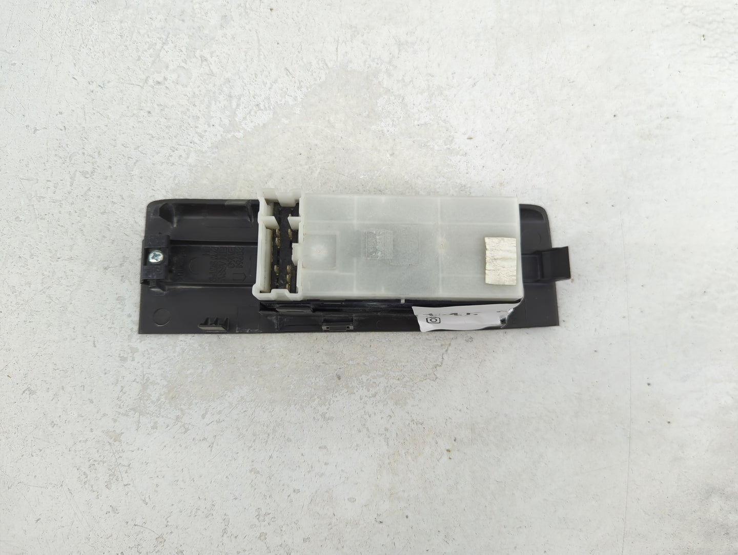 2007-2021 Nissan Frontier Master Power Window Switch Replacement Driver Side Left Fits OEM Used Auto Parts - Oemusedautopart