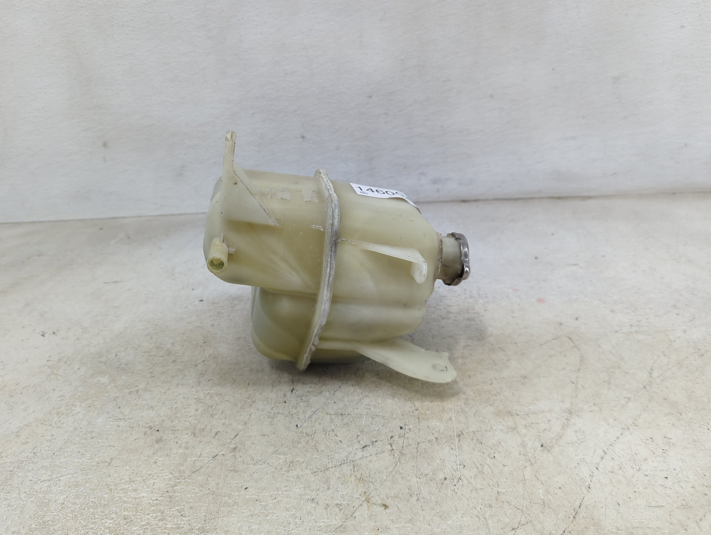 2005 Nissan Frontier Radiator Coolant Overflow Expansion Tank Bottle - Oemusedautoparts1.com