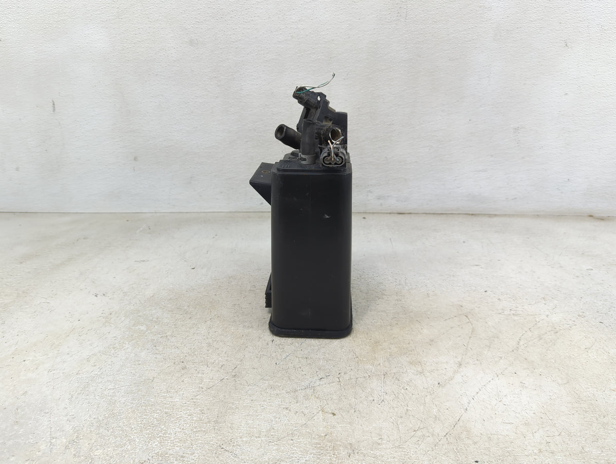 2015 Nissan Frontier Fuel Vapor Charcoal Canister - Oemusedautoparts1.com