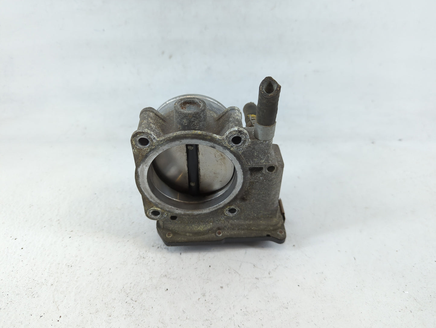 2013-2019 Nissan Frontier Throttle Body P/N:16119 7S001 Fits Fits 2012 2013 2014 2015 2016 2017 2018 2019 2020 OEM Used Auto