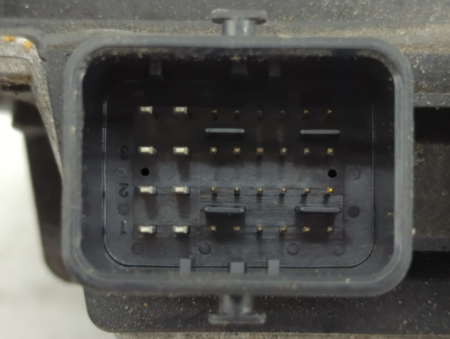 2015-2016 Nissan Juke PCM Engine Control Computer ECU ECM PCU OEM P/N:NEC015-042 Fits Fits 2015 2016 OEM Used Auto Parts - O