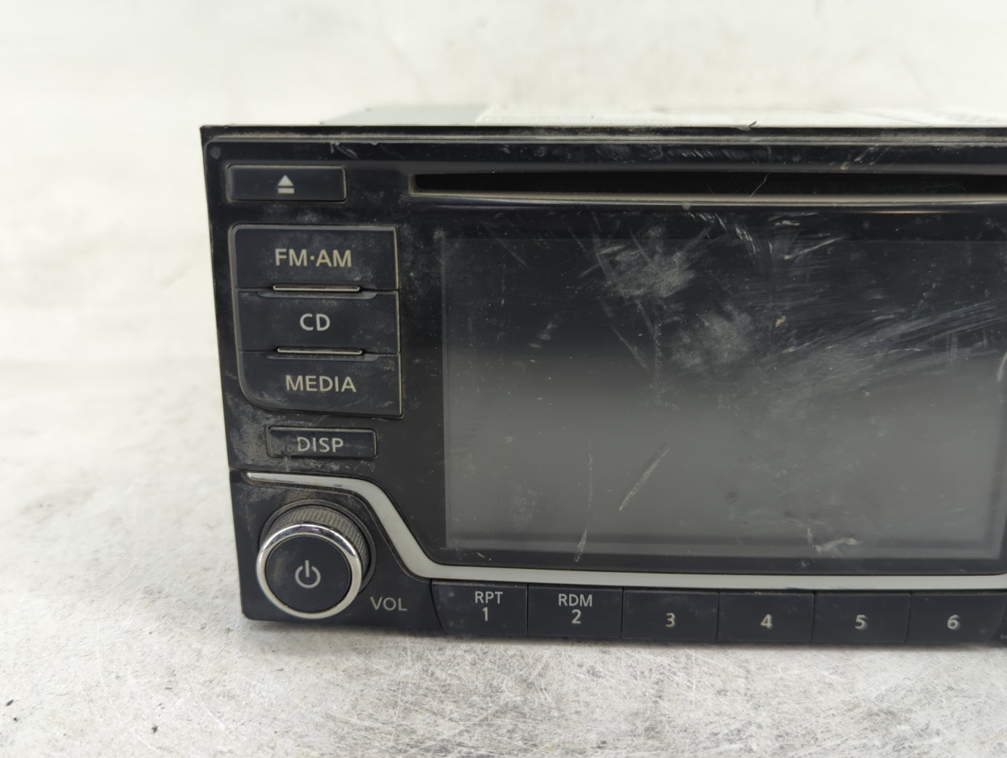 2015 Nissan Juke Radio AM FM Cd Player Receiver Replacement P/N:281853YM1A Fits OEM Used Auto Parts - Oemusedautoparts1.com
