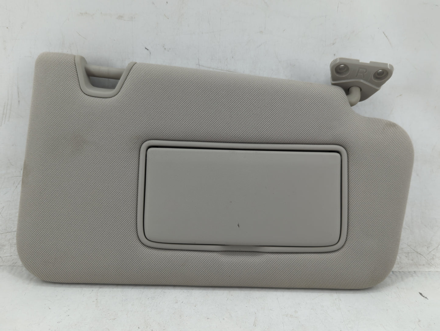 2015-2017 Nissan Juke Sun Visor Shade Replacement Passenger Right Mirror Fits Fits 2015 2016 2017 OEM Used Auto Parts - Oemu