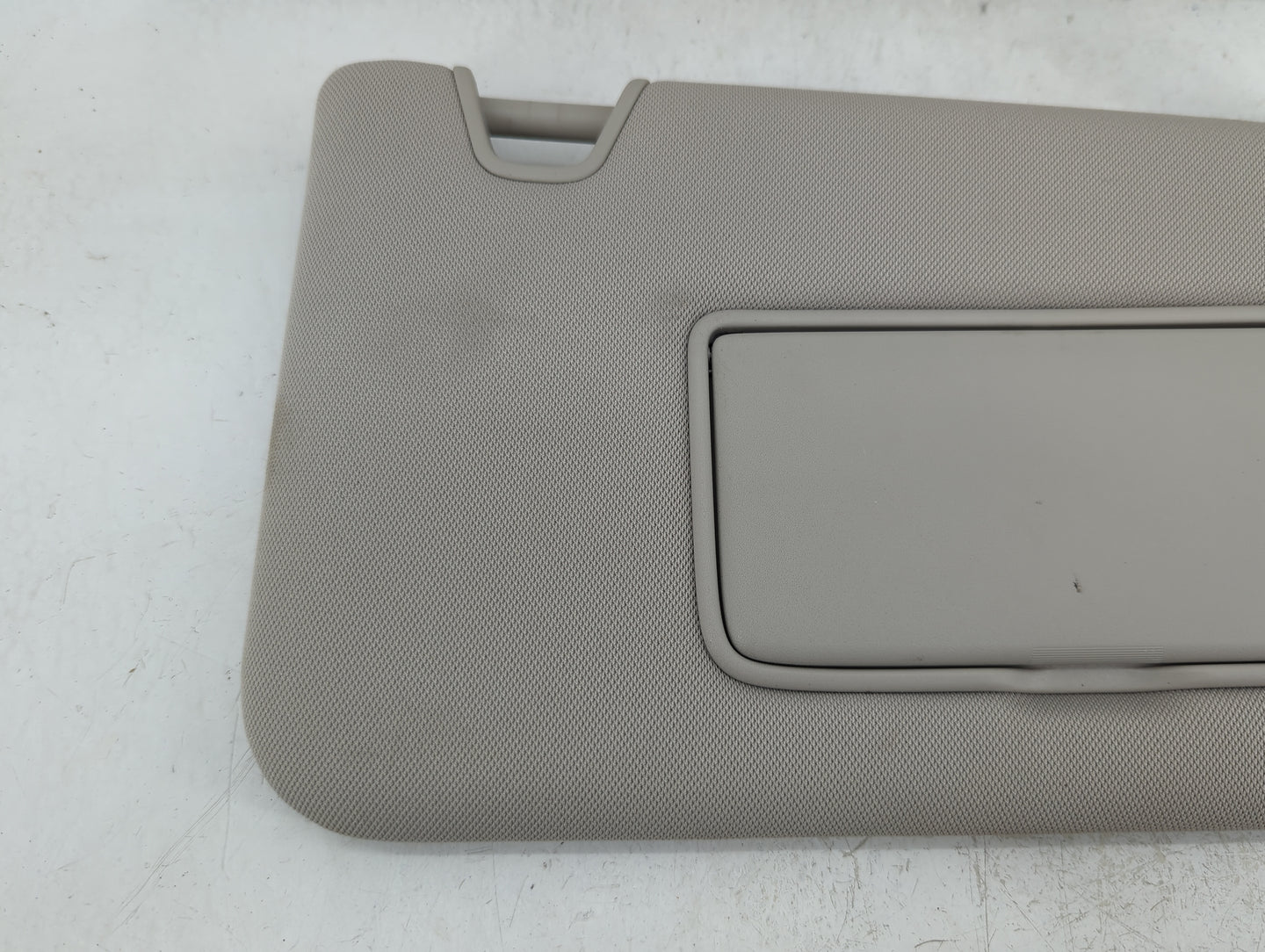 2015-2017 Nissan Juke Sun Visor Shade Replacement Passenger Right Mirror Fits Fits 2015 2016 2017 OEM Used Auto Parts - Oemu