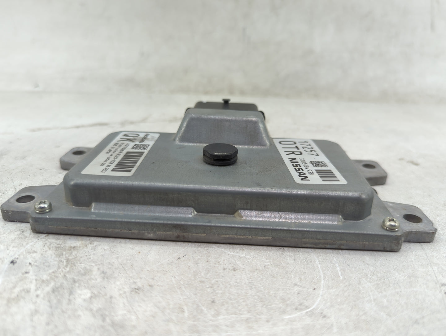 2014-2016 Nissan Juke Transmission Control Module Tcu Tcm - Oemusedautoparts1.com