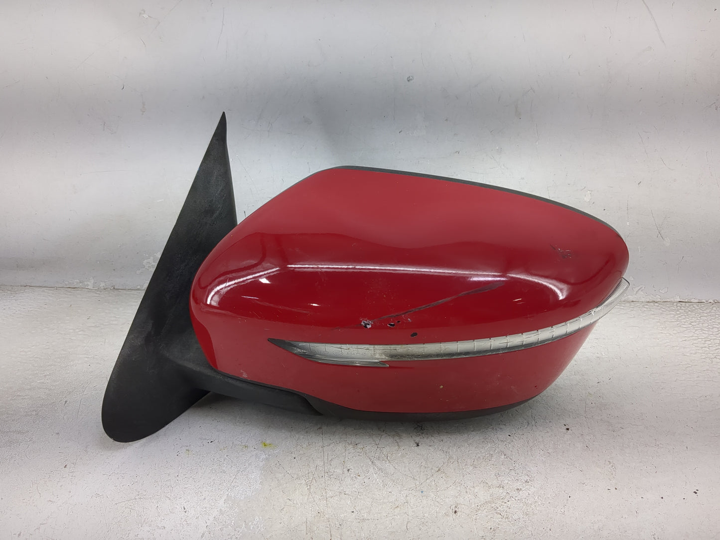 2015-2017 Nissan Juke Driver Side View Mirror - Left Door Mirror OEM Used - Oemusedautoparts1.com