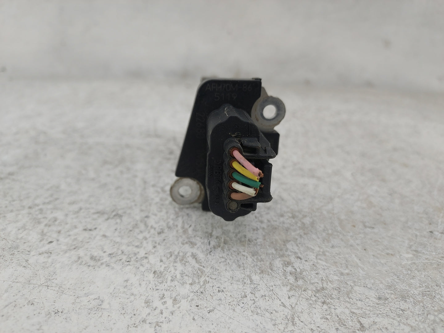 2011-2017 Nissan Juke Mass Air Flow Meter Maf 1486548 - Oemusedautoparts1.com
