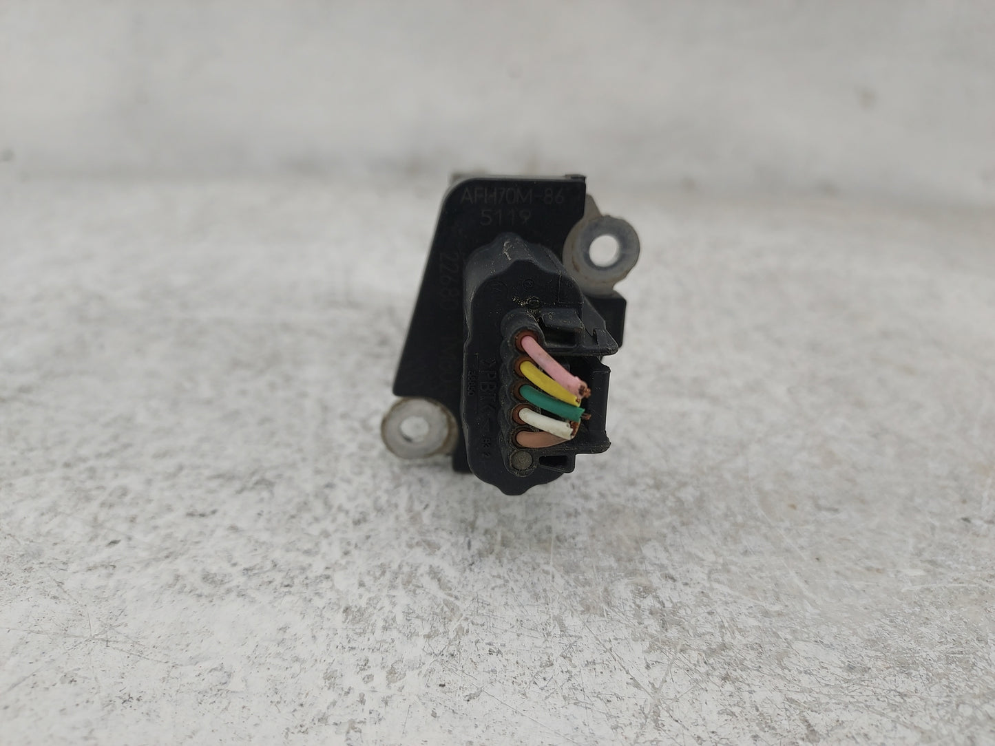 2011-2017 Nissan Juke Mass Air Flow Meter Maf 1486548 - Oemusedautoparts1.com