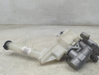 2011-2017 Nissan Juke Brake Master Cylinder 1498705 - Oemusedautoparts1.com