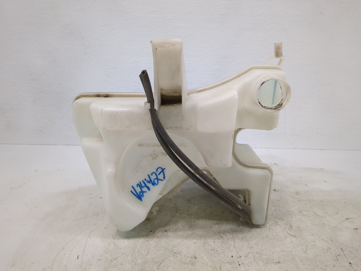 2011-2017 Nissan Juke Windshield Washer Fluid Reservoir Bottle Oem 1515588 - Oemusedautoparts1.com