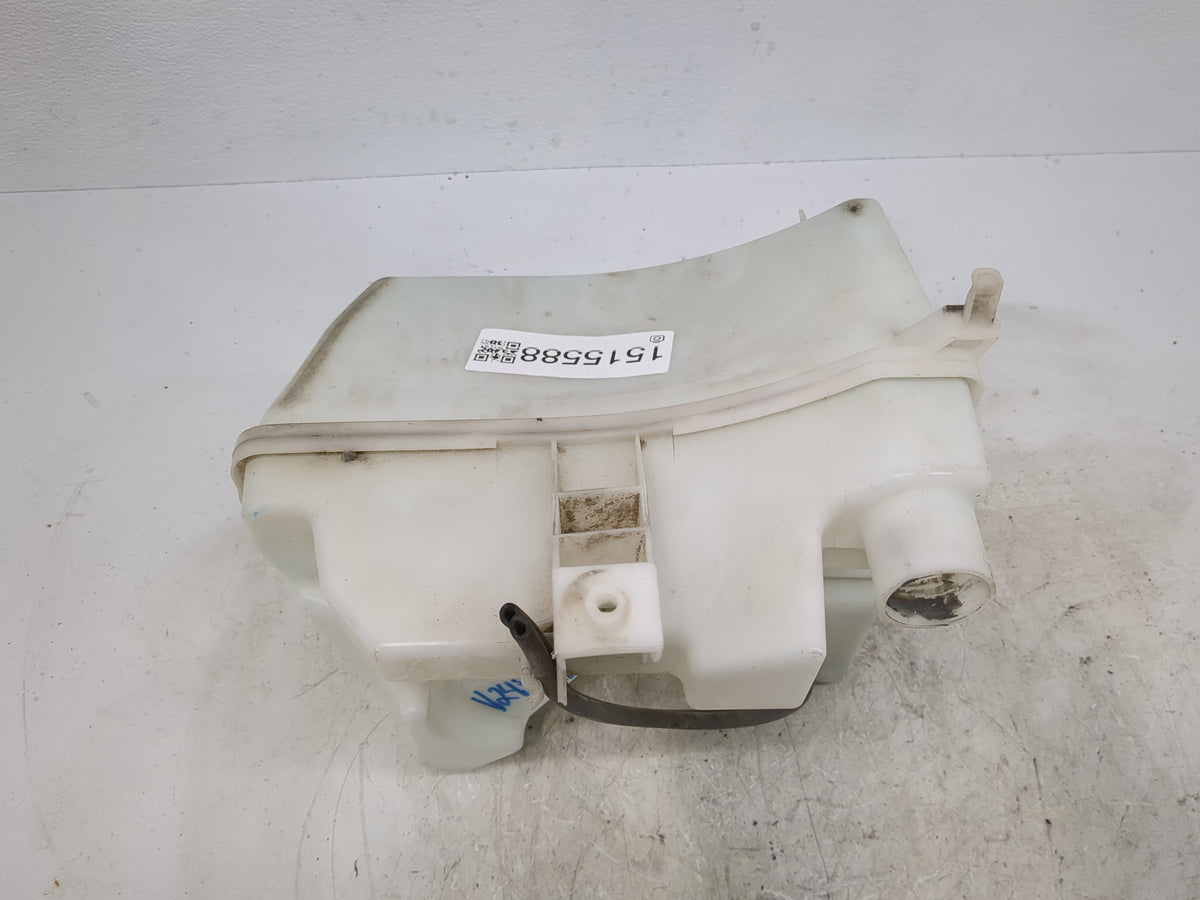 2011-2017 Nissan Juke Windshield Washer Fluid Reservoir Bottle Oem 1515588 - Oemusedautoparts1.com