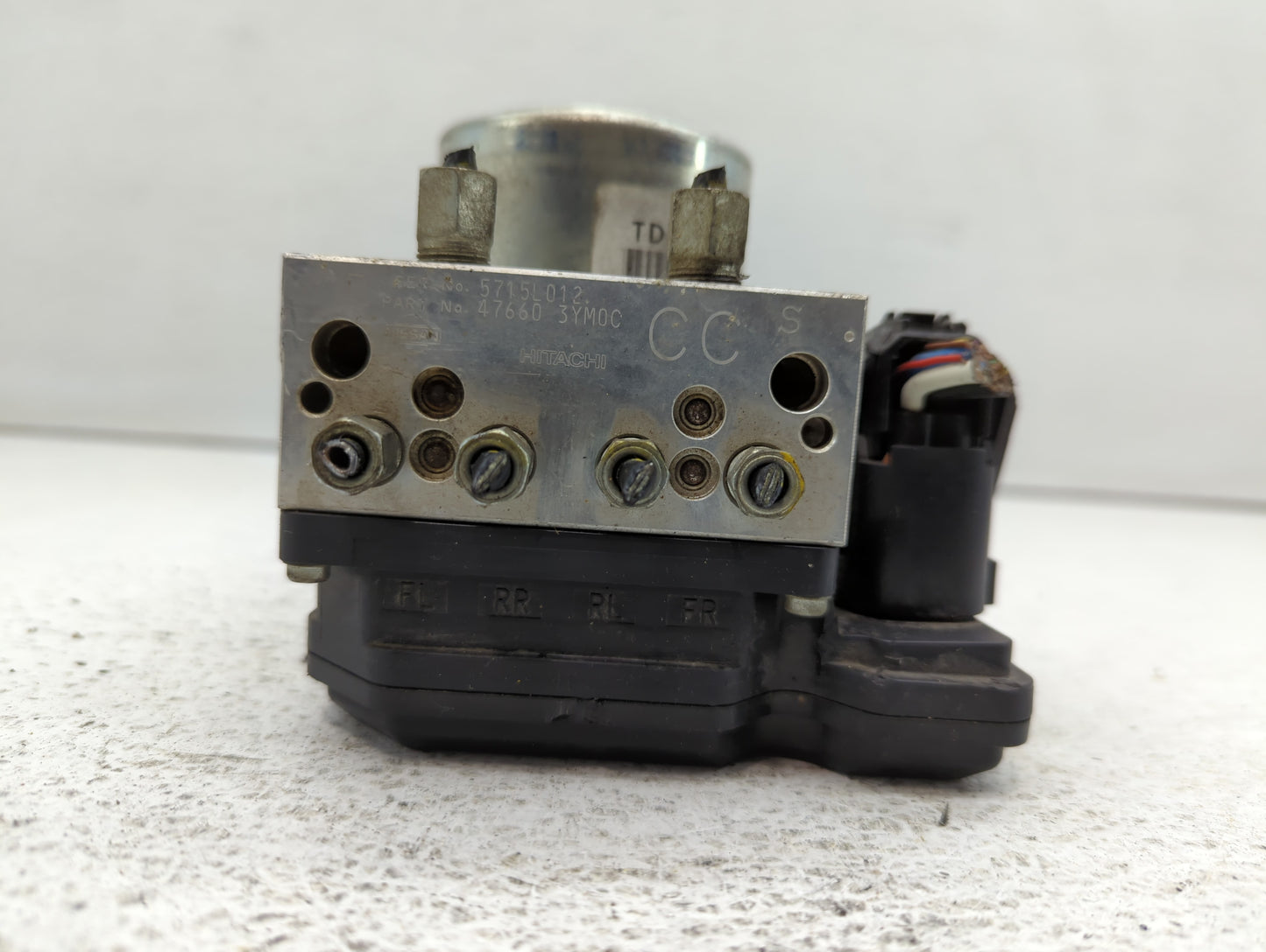 2015-2016 Nissan Juke ABS Pump Control Module Replacement P/N:TD8405 Fits Fits 2015 2016 OEM Used Auto Parts - Oemusedautopa