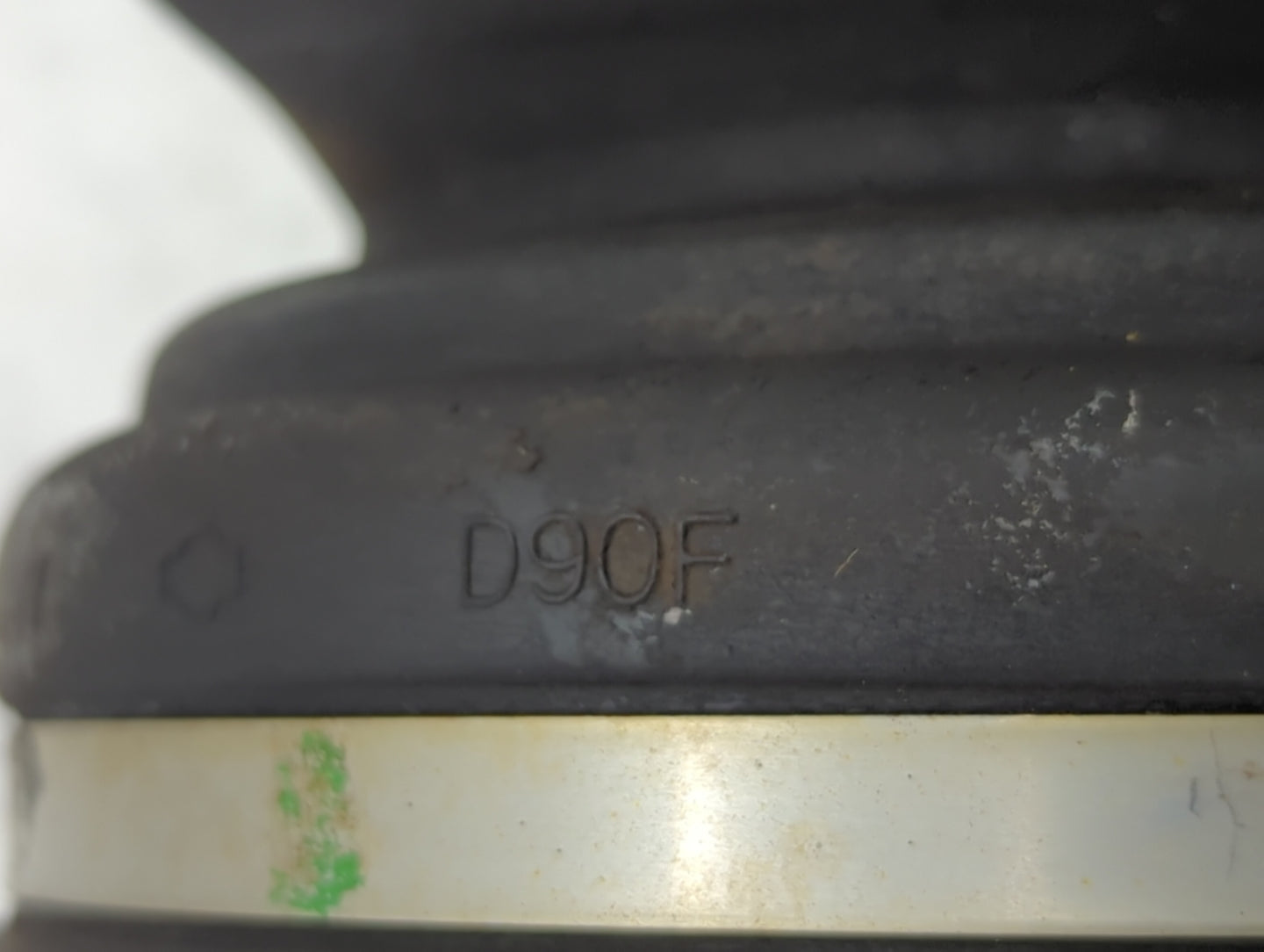 2011-2017 Nissan Juke Axle Shaft Front Driver Cv C/v 619434 - Oemusedautoparts1.com