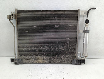 compare product Nissan Juke Left Radiator Fan Motor Assembly