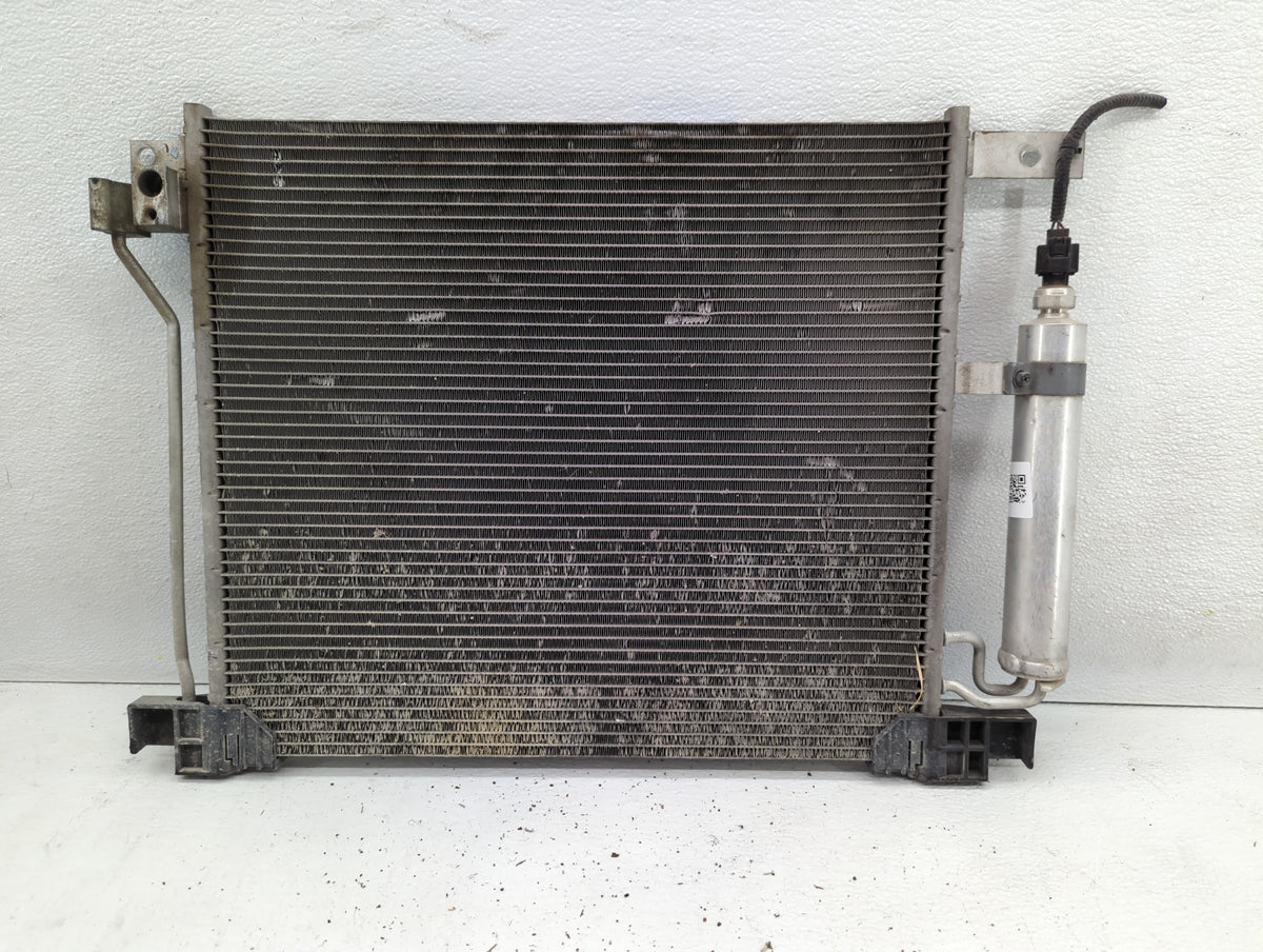 Nissan Juke Left Radiator Fan Motor Assembly - Oemusedautoparts1.com