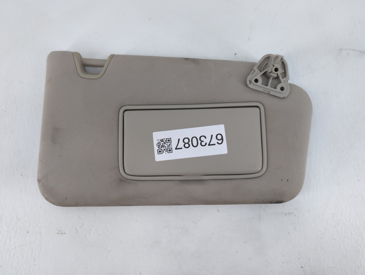2015-2017 Nissan Juke Sun Visor Shade Replacement Passenger Right Mirror Fits Fits 2015 2016 2017 OEM Used Auto Parts - Oemu