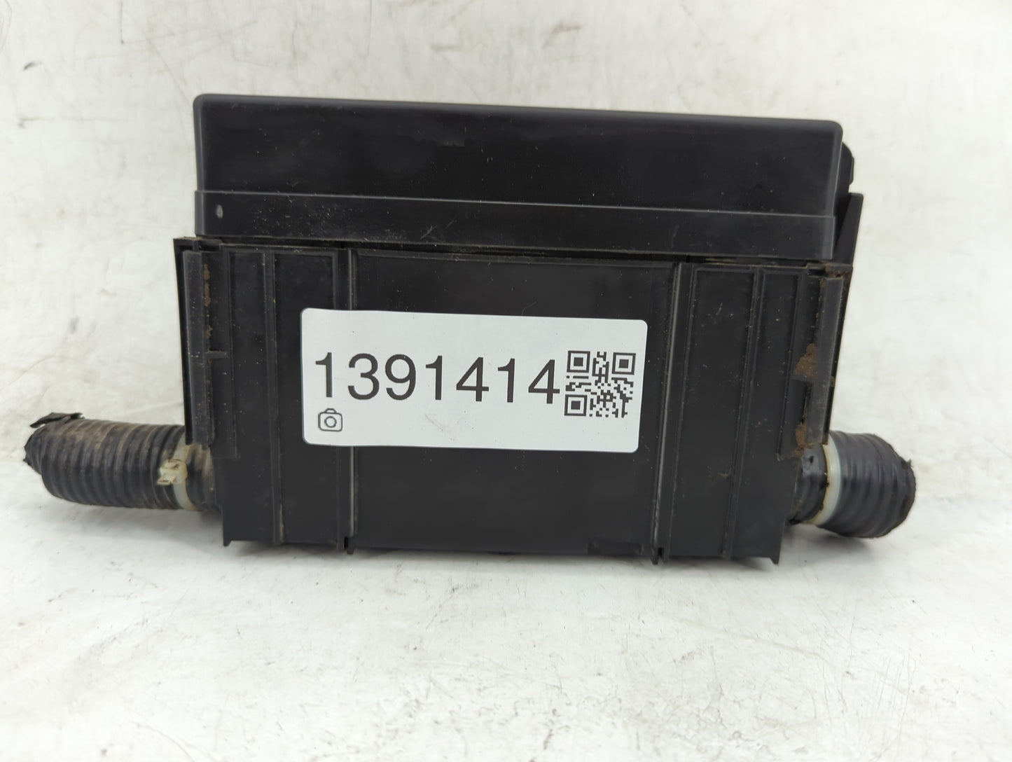 2013-2017 Nissan Leaf Fusebox Fuse Box Panel Relay Module P/N:284B7 2NA3A Fits Fits 2013 2014 2015 2016 2017 OEM Used Auto P