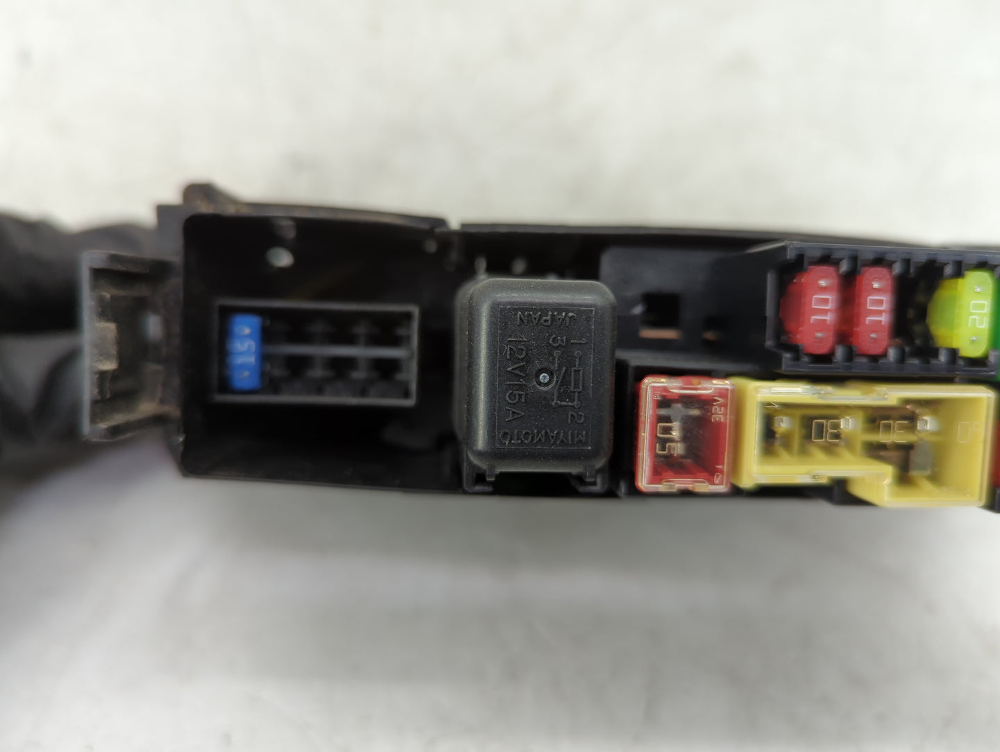 2013-2017 Nissan Leaf Fusebox Fuse Box Panel Relay Module P/N:284B7 2NA3A Fits Fits 2013 2014 2015 2016 2017 OEM Used Auto P