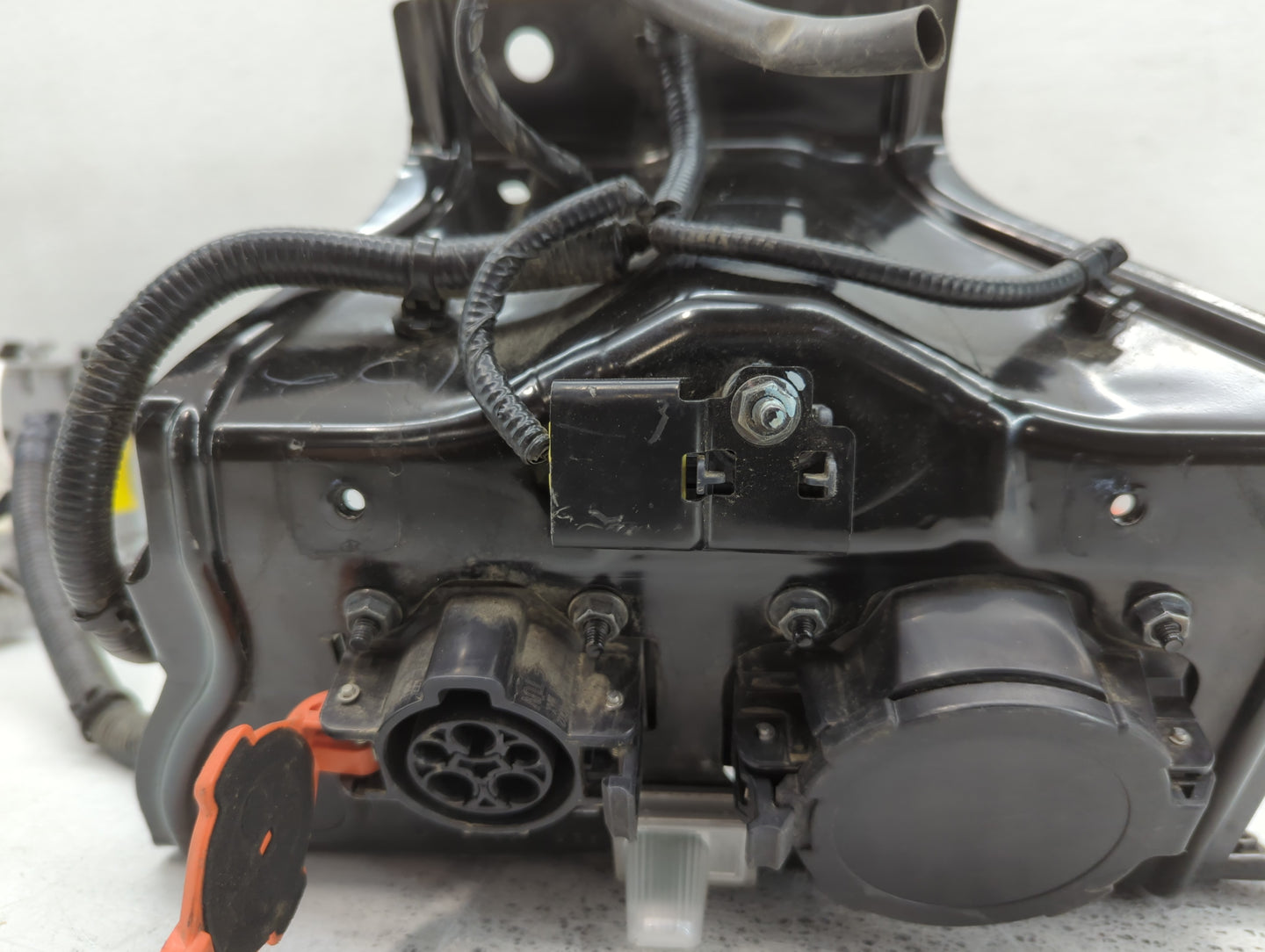 2013-2017 Nissan Leaf Hybrid DC Synergy Drive Power Inverter P/N:YC3JA148B16 Fits Fits 2013 2014 2015 2016 2017 OEM Used Aut